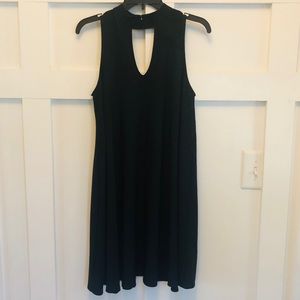Xhilaration keyhole sleeveless dress